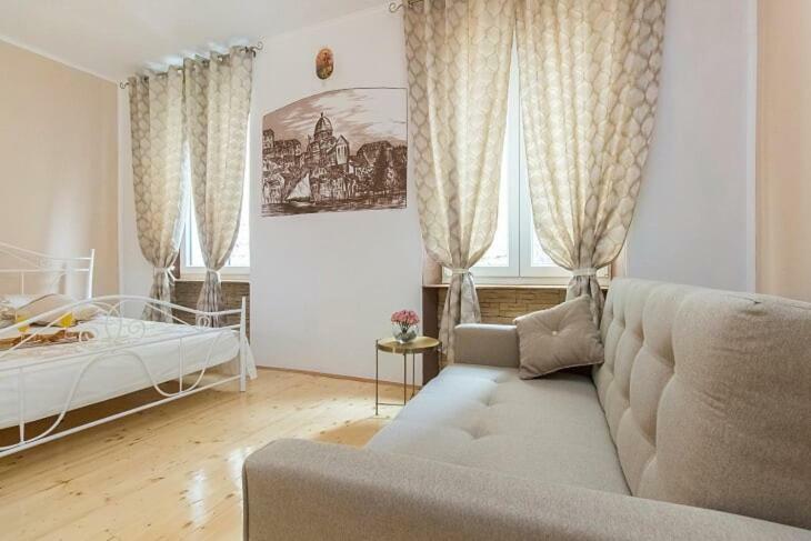 Sibenik Antique Studio Apartment - Old Town מראה חיצוני תמונה