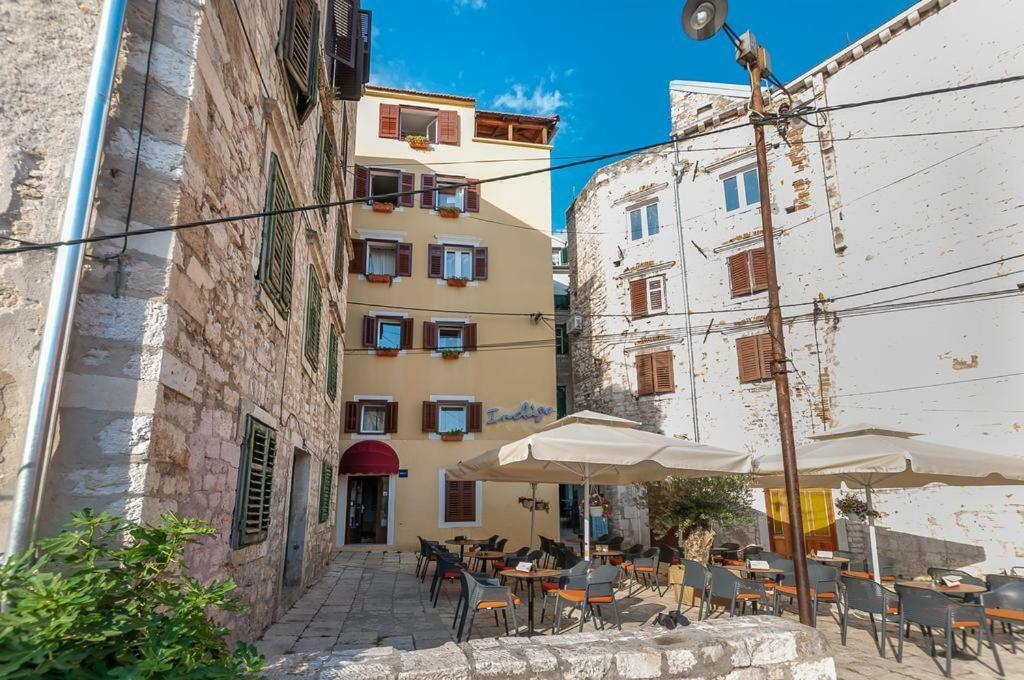 Sibenik Antique Studio Apartment - Old Town מראה חיצוני תמונה